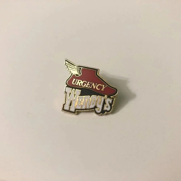 Wendys  Restaurant Urgency Enamel Pin Lapel - Picture 9 of 9